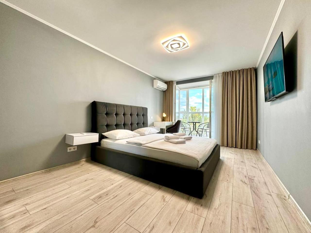 Apartpoltava Апартаменти Бізнес-Класу В Престижній Новобудові З Панорамним Балконом Центр Poltava Exterior foto